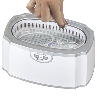 Professional Ultrasonic Cleaner in use